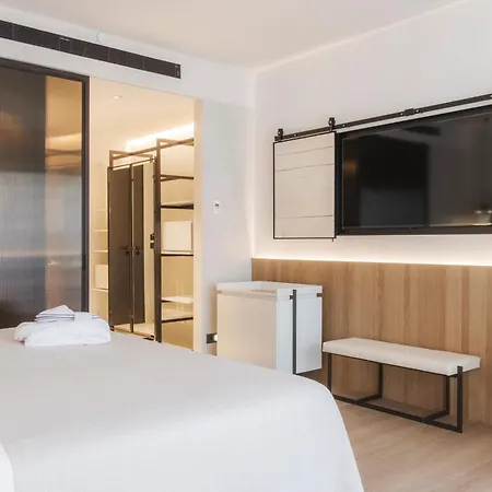 Olivia Hotel 5*