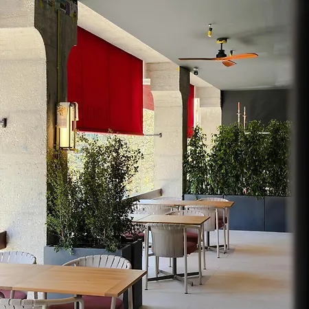 Olivia Hotel 5*